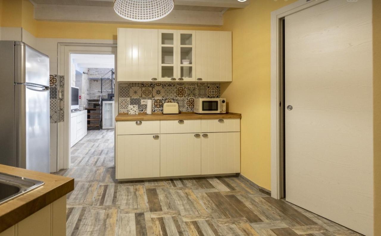 Natiolum La A Apartment *